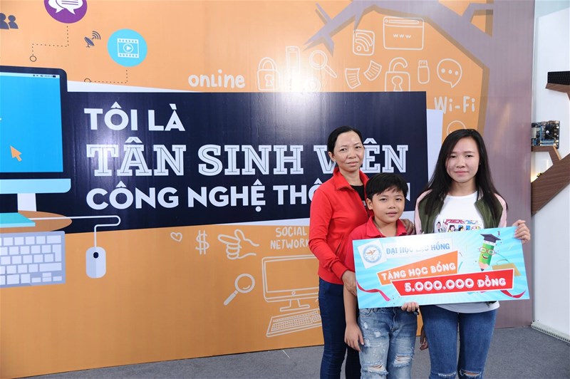 nhập học cùng tân sinh viên 2017